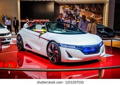 Honda Ev Ster Images Stock Photos Vectors Shutterstock