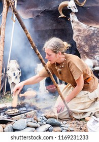 Paleolithic fire Stock Photos, Images & Photography | Shutterstock