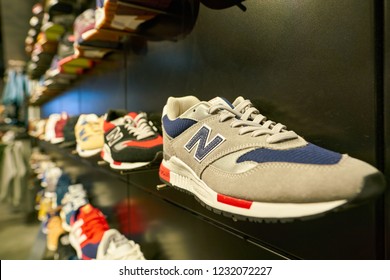 new balance shoes retail stores