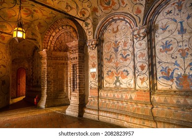 MOSCOW, RUSSIA - FEBRUARY 01, 2018: The Interior Of The Gallery Of St. Basil's Cathedral (Pokrovsky, Protection Of The Virgin On The Moat), Red Square, Moscow, Russia