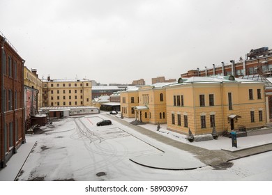 MOSCOW, RUSSIA - FEBRUARY 12, 2017: Renovated Old Manor House In The Red Rose City's Block On A Snowy Day