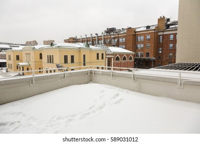 MOSCOW, RUSSIA - FEBRUARY 12, 2017: Renovated Old Manor House In The Red Rose City's Block On A Snowy Day