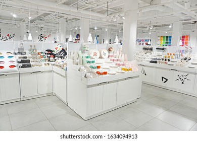 MOSCOW, RUSSIA - JANUARY 18, 2020: Interior Of A Souvenir Shop In The 