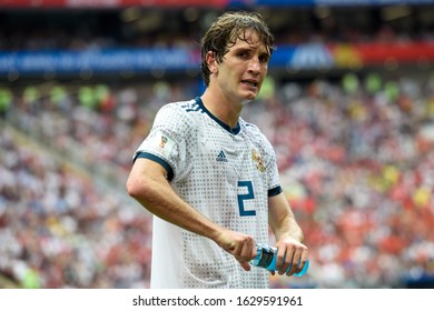 MOSCOW, RUSSIA - JULY 01: Mario Fernandes Of Russia During The Russia 2018 World Cup Football Match Between Spain And Russia