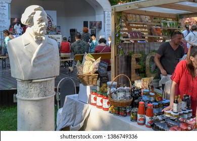 MOSCOW, RUSSIA - JULY 29, 2018: The Marble Bust Of The Composer Glinka Looks Indignantly At The Next Counter. Funny Picture.