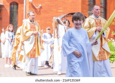 Moscow, Russia. June 19, 2022.
Child On The Procession In The Catholic Church Outside