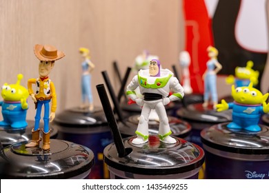 toy story cups with lids