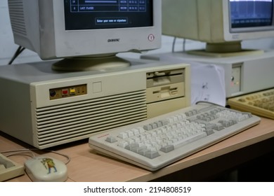 MOSCOW, RUSSIA - JUNE 25, 2019: Exhibition Of Old Desktop Computers In Technology Museum - Vintage Computer Keyboard: Close Up