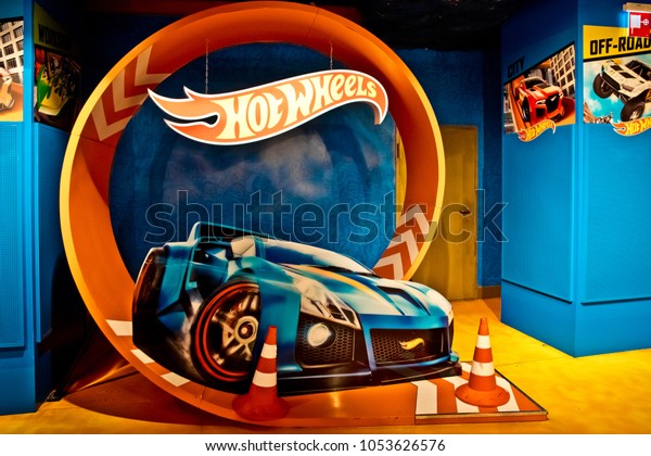 shop hot wheels