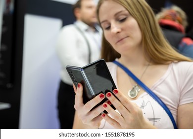 Girl With Samsung Stock Photos Images Photography Shutterstock