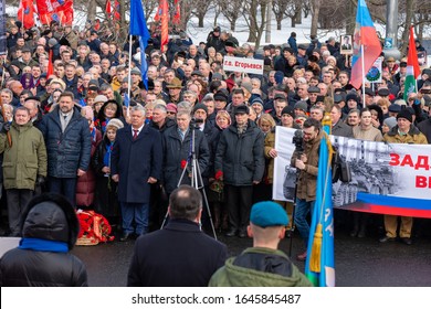 
MOSCOW, RUSSIA, POKLONNAYA HILL-FEBRUARY 15, 2020: Solemn Ceremony Of Laying Flowers At The Monument To Soldiers-internationalists/26th Anniversary Of The Withdrawal Of Soviet Troops From Afghanistan