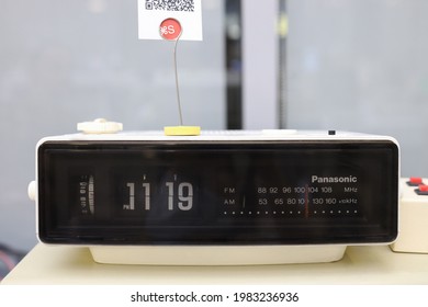 Moscow, Russia, Sept. 13, 2020: A late-20th century Panasonic flip clock with a radio function, as seen during the exhibition in the Apple Museum. CREDIT: Valeriya Golubenko - 30pin