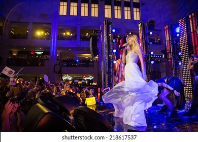 MOSCOW, RUSSIA, September, 20: Singer Vera Brezhneva. Opening Ceremony Vegas  Shopping Mall, 20, 2014 At Vegas  Center In Moscow, Russia