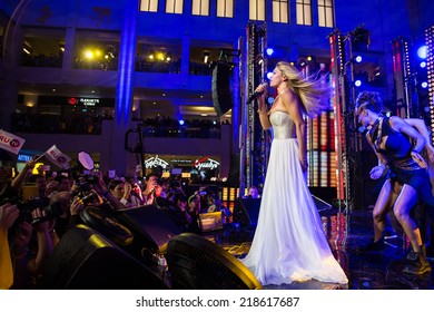 MOSCOW, RUSSIA, September, 20: Singer Vera Brezhneva. Opening Ceremony Vegas  Shopping Mall, 20, 2014 At Vegas  Center In Moscow, Russia