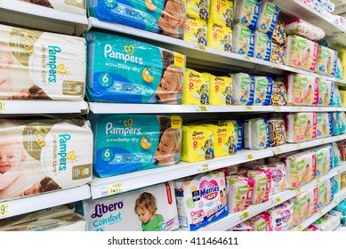 3,653 Pampers Diapers Images, Stock Photos & Vectors | Shutterstock