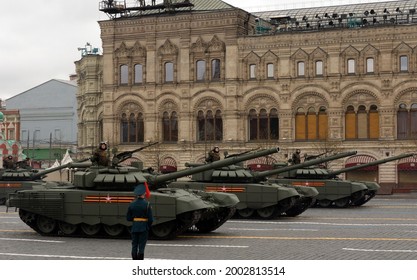 Moscow Russiamay 9 21russian T72b3m Main Stock Photo Edit Now