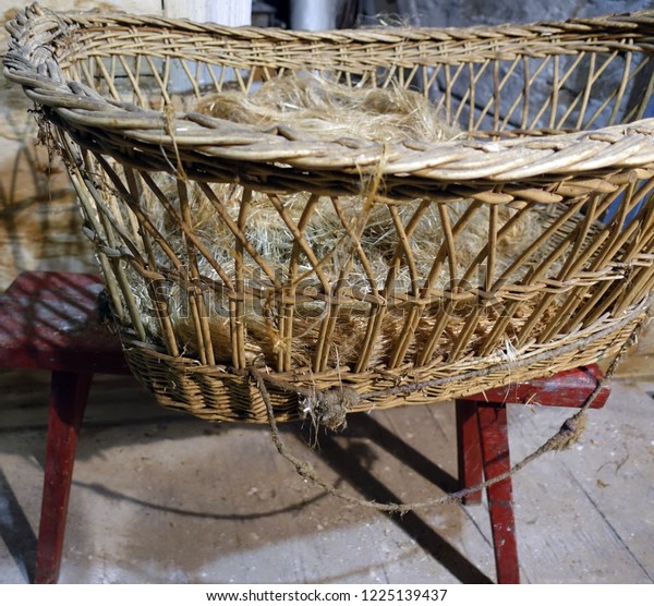 vintage moses basket