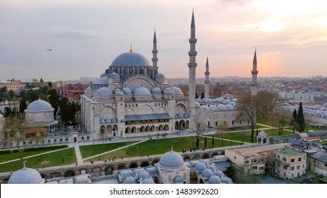 The Süleymaniye Mosque Is An Ottoman Imperial Mosque Located On The Third Hill Of Istanbul, Turkey.