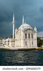 Ortaköy Mosque (Turkish: Ortaköy Camii) Officially The Büyük Mecidiye Camii (Grand Imperial Mosque Of Sultan Abdülmecid) In Beşiktaş, Istanbul, Turkey, Is Situated At The Waterside Of The Ortaköy Pier