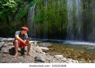 Mossbrae Falls In The Shasta Cascade  In Dunsmuir, California