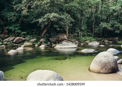 Mossman Gorge Port Douglas Cairns Queensland Stock Photo 1428009599 ...