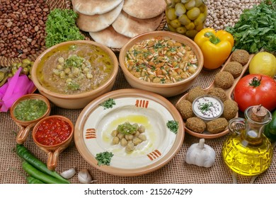 The Most Famous Arab Food،Arabic And Middle Eastern Food, Foul, Hummus,Falafel And Muttabal.