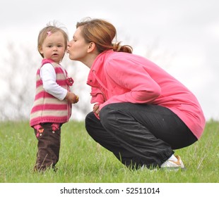 Maman Bebe Calin Images Stock Photos Vectors Shutterstock