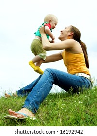 Maman Bebe Calin Images Stock Photos Vectors Shutterstock