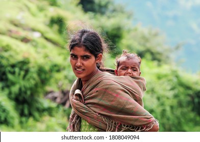 Mother And Child Shimla, Himachal Predesh,india August/8/2012