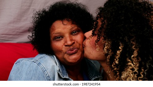 Real Brazilian Mom And Daughter