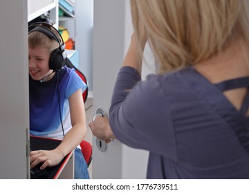 Mother Knocking Before Entering Room Door. Children's Privacy And Personal Space Concept