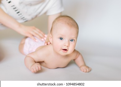 4,442 Toddler Massage Images, Stock Photos & Vectors | Shutterstock