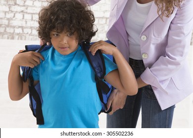 28,209 Mother and son school Images, Stock Photos & Vectors | Shutterstock