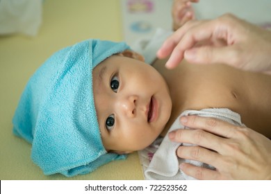 baby reduce how for fever to Stock  Sponge  Shutterstock Vectors Photos Tepid & Images,