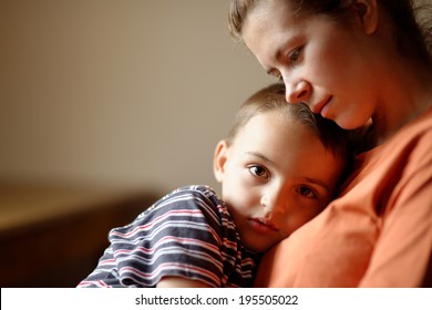 Sad Mother Images Stock Photos Vectors Shutterstock