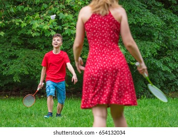 54,897 Badminton game Images, Stock Photos & Vectors | Shutterstock