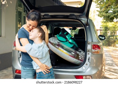 1,143 Mother hug car Images, Stock Photos & Vectors | Shutterstock