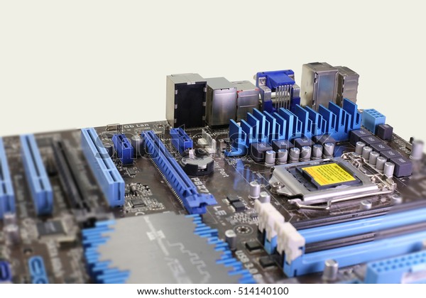 Motherboard Chip Closed Stock Photo 514140100 