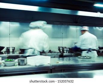 Modern Kitchen Chefs Hotel Stock Photo 269897729 | Shutterstock