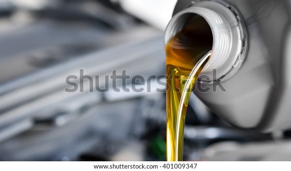 Motor oil\
pouring