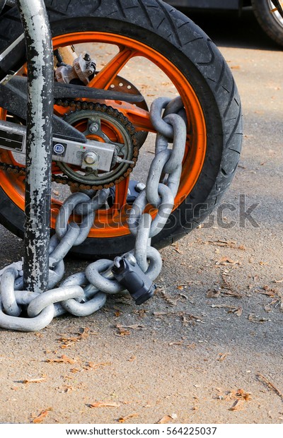 anti theft chain and lock