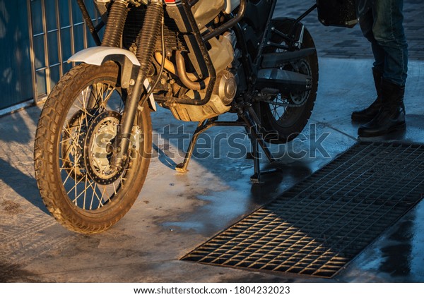 Motorcycle Car Wash\
Motorcycle Big Bike cleaning with foam injection. Make more clean.\
Washing Moto at\
Sunset