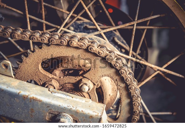\
Motorcycle chains are used\
heavily.