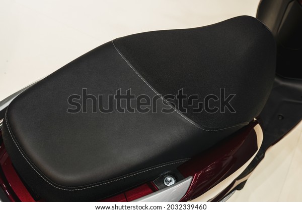 Motorcycle classic
leather seat.Big Bike
seat.