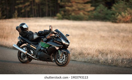 193,240 Street motorcycle Images, Stock Photos & Vectors | Shutterstock