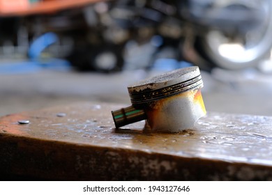 The Motorcycle Engine Piston Ring Is Damaged.