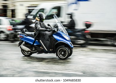 three wheel road bike