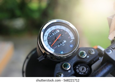 Motorbike speedometer immagini e fotografie stock ad alta