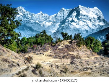 Mount Chaukhamba From Deoria Taal