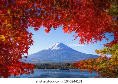 461 Japanese pleasure boats Images, Stock Photos & Vectors | Shutterstock